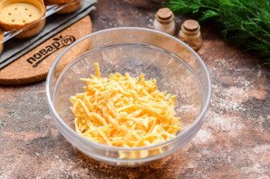 Тарталетки с беконом и сыром Тарталетки с беконом и сыром