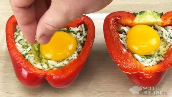 Рецепт: За печенные перцы с сыром в духовке - Сытный завтрак на скорую руку Рецепт: За печенные перцы с сыром в духовке - Сытный завтрак на скорую руку