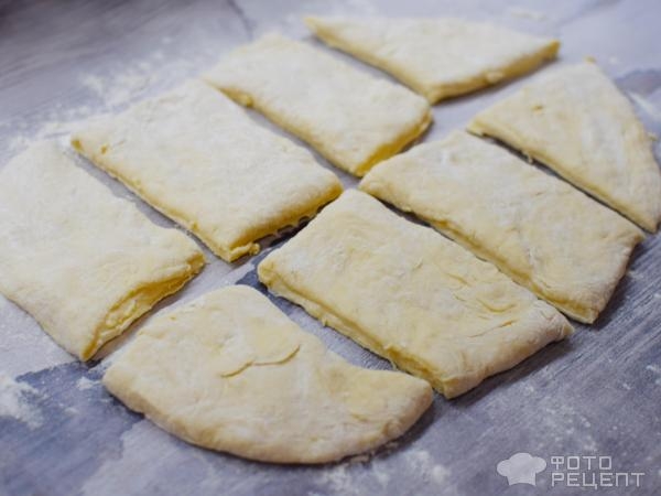 Рецепт: Жареные пирожки с картофелем - "Лапти" на сковороде. Вкусно и сытно! Рецепт: Жареные пирожки с картофелем - "Лапти" на сковороде. Вкусно и сытно!