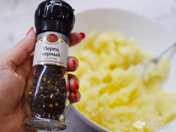 Рецепт: Жареные пирожки с картофелем - "Лапти" на сковороде. Вкусно и сытно! Рецепт: Жареные пирожки с картофелем - "Лапти" на сковороде. Вкусно и сытно!