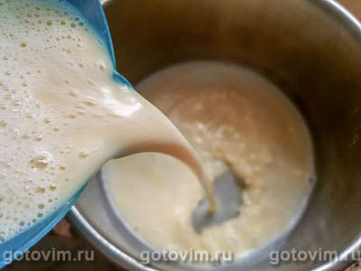Песочный пирог с заварным кремом и консервированными абрикосами Песочный пирог с заварным кремом и консервированными абрикосами
