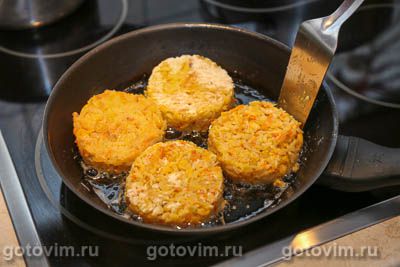 Рисовые котлеты с кукурузой Рисовые котлеты с кукурузой