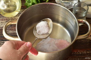 Деревенский салат с мясом