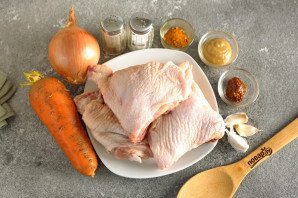 Курица с овощами в собственном соку Курица с овощами в собственном соку