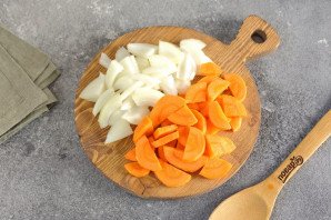 Курица с овощами в собственном соку Курица с овощами в собственном соку