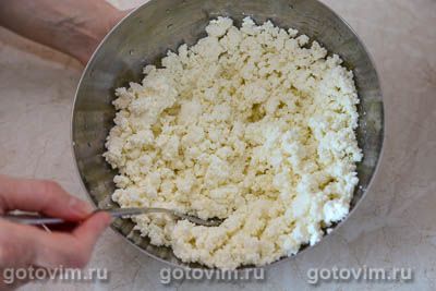 Сырники с клубникой и бананом Сырники с клубникой и бананом