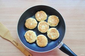 Сырники с луком Сырники с луком