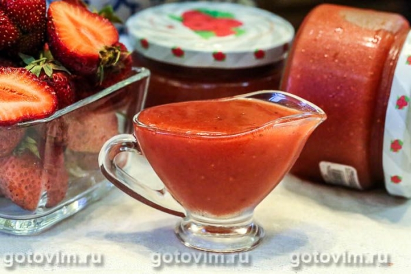 Клубника, протертая с сахаром с апельсинами (без варки) Клубника, протертая с сахаром с апельсинами (без варки)