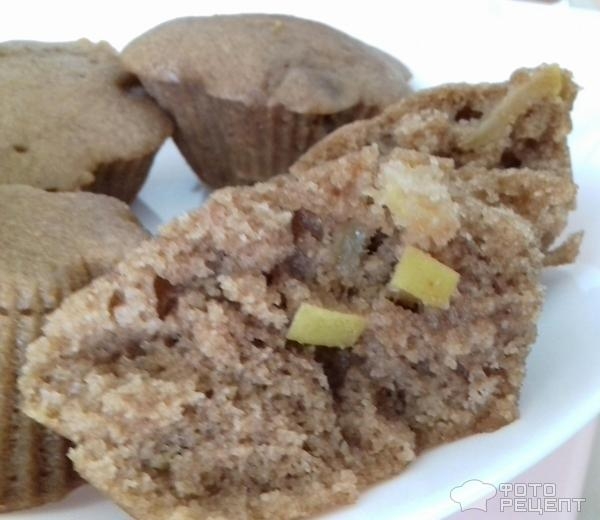 Рецепт: Мини-шарлотка - Шоколадная мини-шарлотка с кусочками яблок, в виде кексиков, в микроволновке. Рецепт: Мини-шарлотка - Шоколадная мини-шарлотка с кусочками яблок, в виде кексиков, в микроволновке.