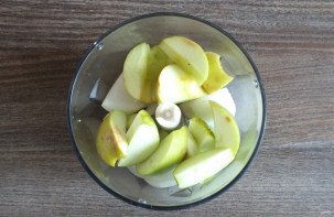 Шашлык в яблочном маринаде Шашлык в яблочном маринаде