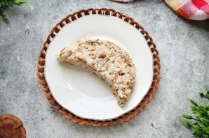 Салат "Арбузная долька" с курицей и грибами Салат "Арбузная долька" с курицей и грибами