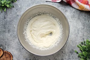 Шоколадный торт с малиной и голубикой Шоколадный торт с малиной и голубикой