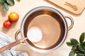 Компот из слив с косточками на зиму Компот из слив с косточками на зиму