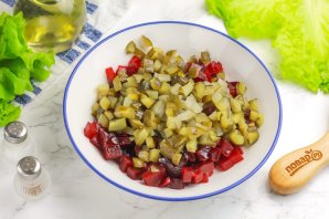 Салат из свеклы со сливочным сыром Салат из свеклы со сливочным сыром