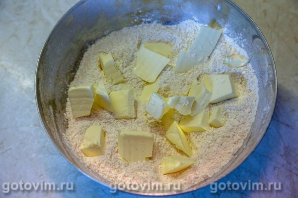 Итальянский песочный пирог с персиками и творогом Сбричолата (Sbriciolata) Итальянский песочный пирог с персиками и творогом Сбричолата (Sbriciolata)