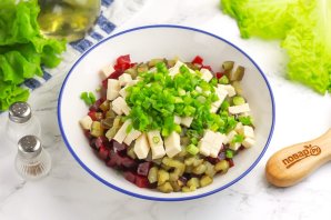 Салат из свеклы со сливочным сыром Салат из свеклы со сливочным сыром