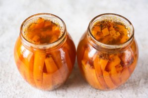 Маринованная морковь Маринованная морковь