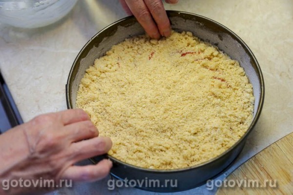 Итальянский песочный пирог с персиками и творогом Сбричолата (Sbriciolata) Итальянский песочный пирог с персиками и творогом Сбричолата (Sbriciolata)