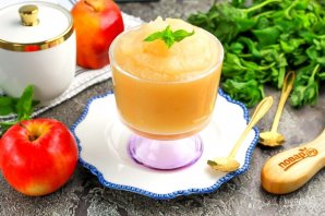 Пюре из яблок Пюре из яблок