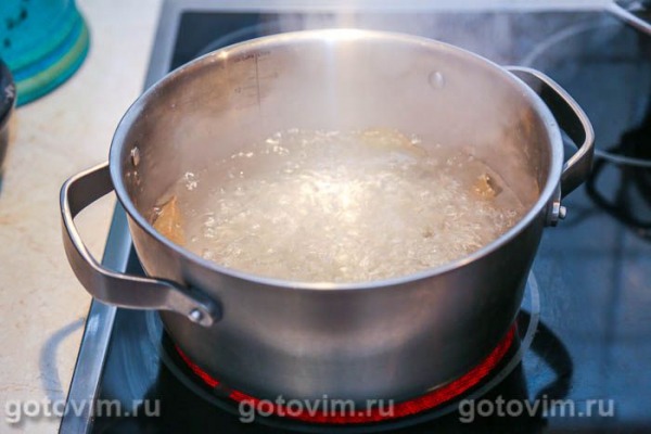 Маринованные огурцы с тархуном Маринованные огурцы с тархуном