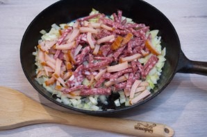 Солянка мясная Солянка мясная