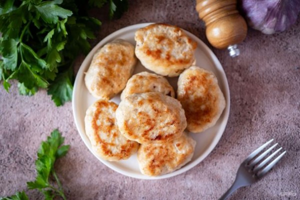 Куриные котлеты в мультиварке Куриные котлеты в мультиварке