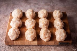 Куриные котлеты в мультиварке Куриные котлеты в мультиварке