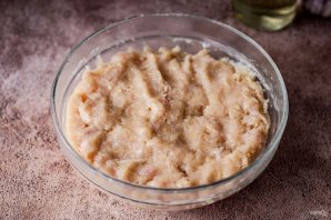 Куриные котлеты в мультиварке Куриные котлеты в мультиварке