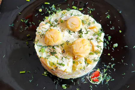 Салат картофельный гребешком или кальмаром Салат картофельный гребешком или кальмаром