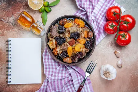 Мясо с черносливом и курагой Мясо с черносливом и курагой