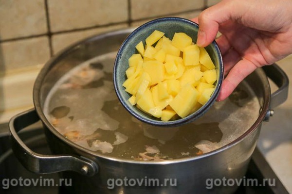 Суп из утиных шеек с тыквой и перцем халапеньо Суп из утиных шеек с тыквой и перцем халапеньо