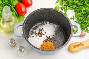 Острый перец маринованный Острый перец маринованный