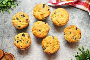 Маффины с черникой и абрикосами Маффины с черникой и абрикосами