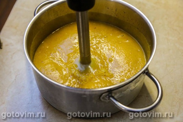 Суп-пюре из тыквы с беконом и сливками Суп-пюре из тыквы с беконом и сливками