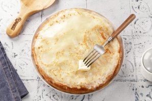 Блинчики на молоке нежные Блинчики на молоке нежные