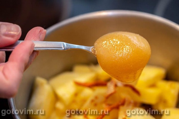 Глинтвейн из белого вина с ананасом Глинтвейн из белого вина с ананасом