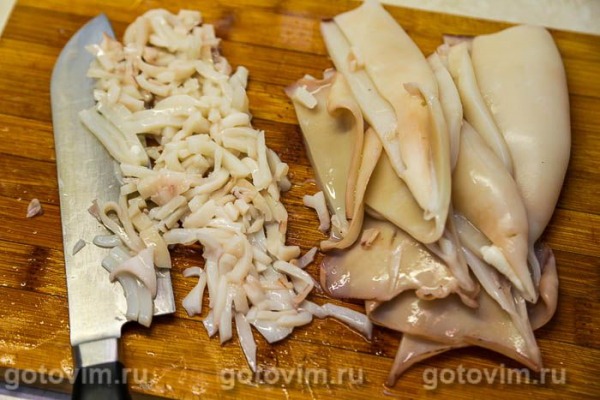 Мини-чебуреки посикунчики с кальмарами