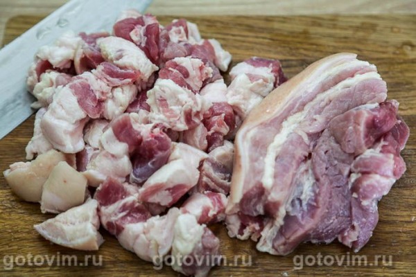 Бигус с квашеной капустой в мультиварке
