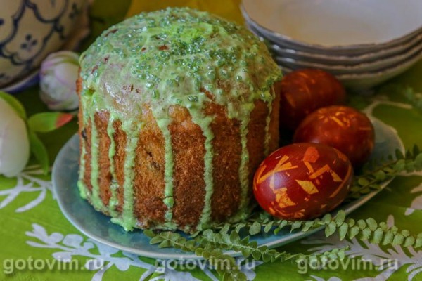 Кулич «Весенний» с изюмом